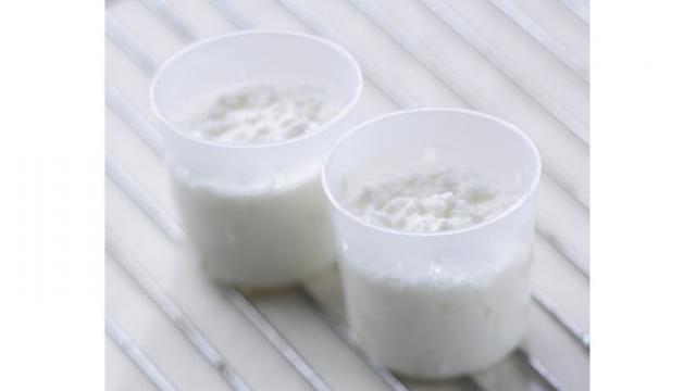 Le skyr, le "yaourt" qu'il faut absolument avoir chez soi