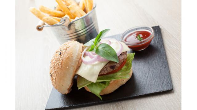 Le burger est désormais un plaisir permis